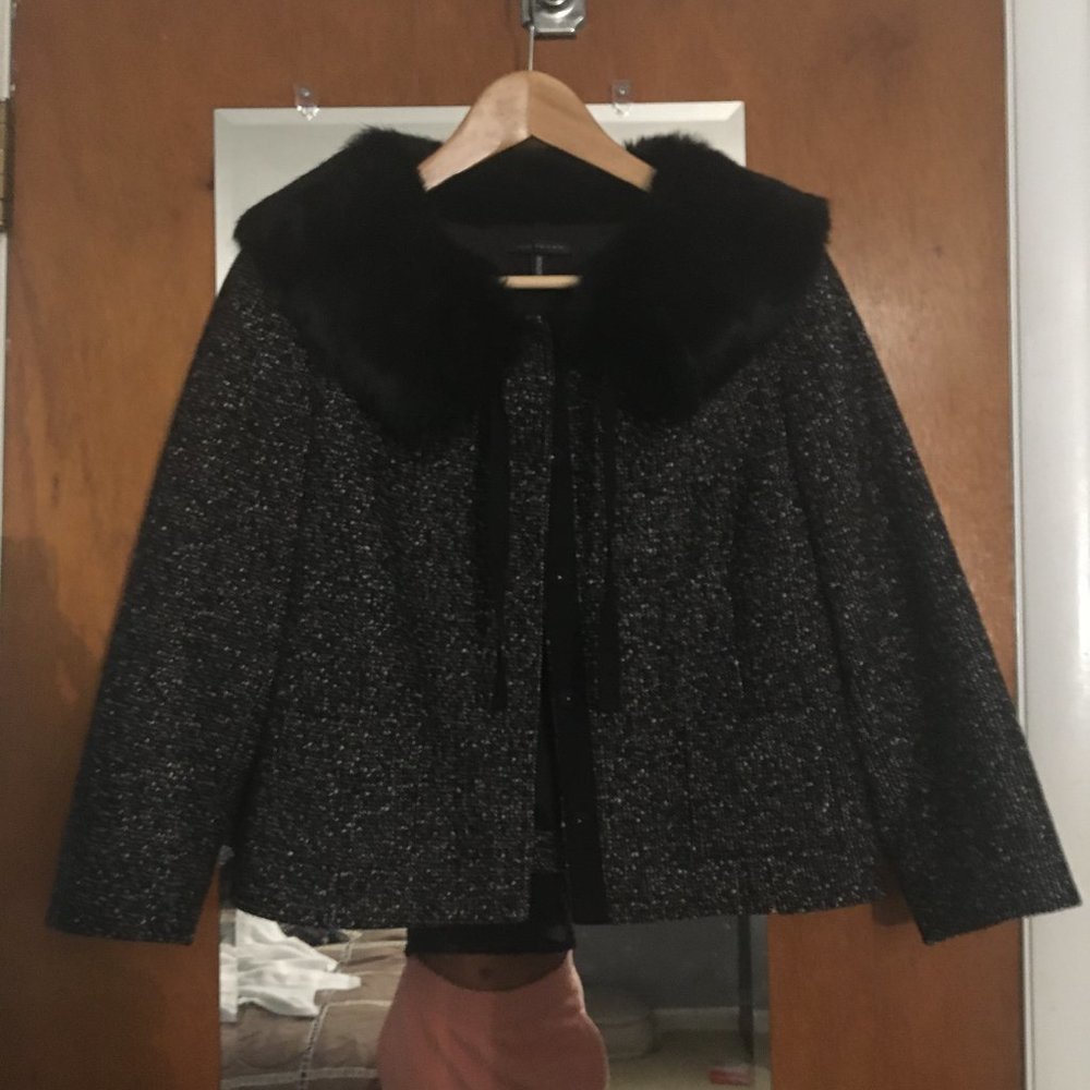 Womens Elie Tahari Bergdorf GoodmanJacket/Sweater w/ Faux Fur Collar